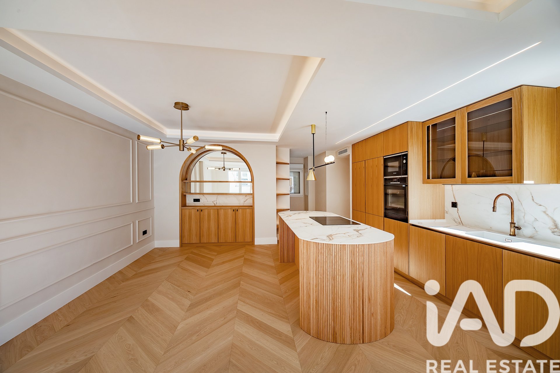 Huoneisto Madrid, Espanja 2 makuuhuonetta, 117 m2 No. 188311