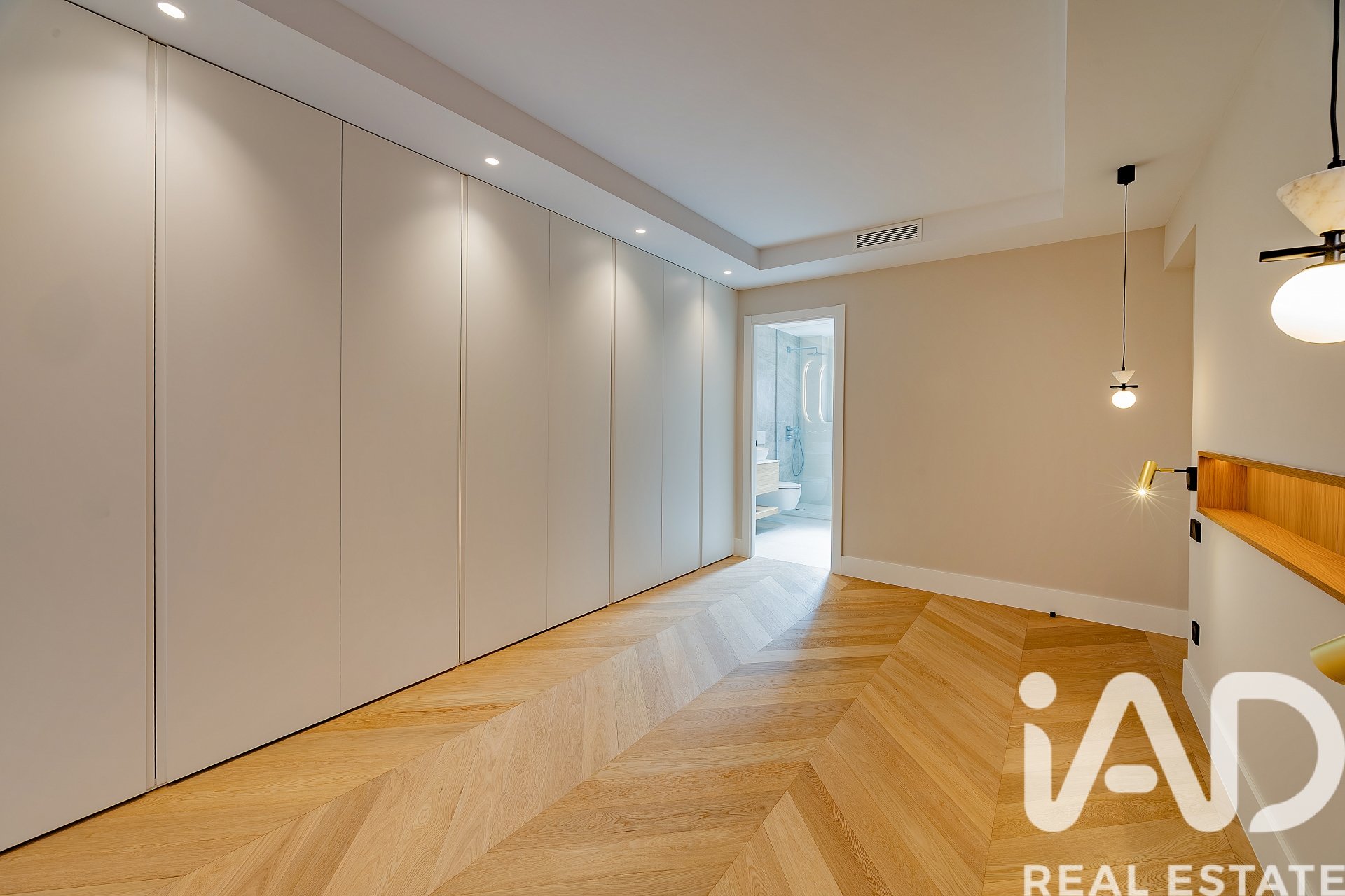Huoneisto Madrid, Espanja 2 makuuhuonetta, 117 m2 No. 188311