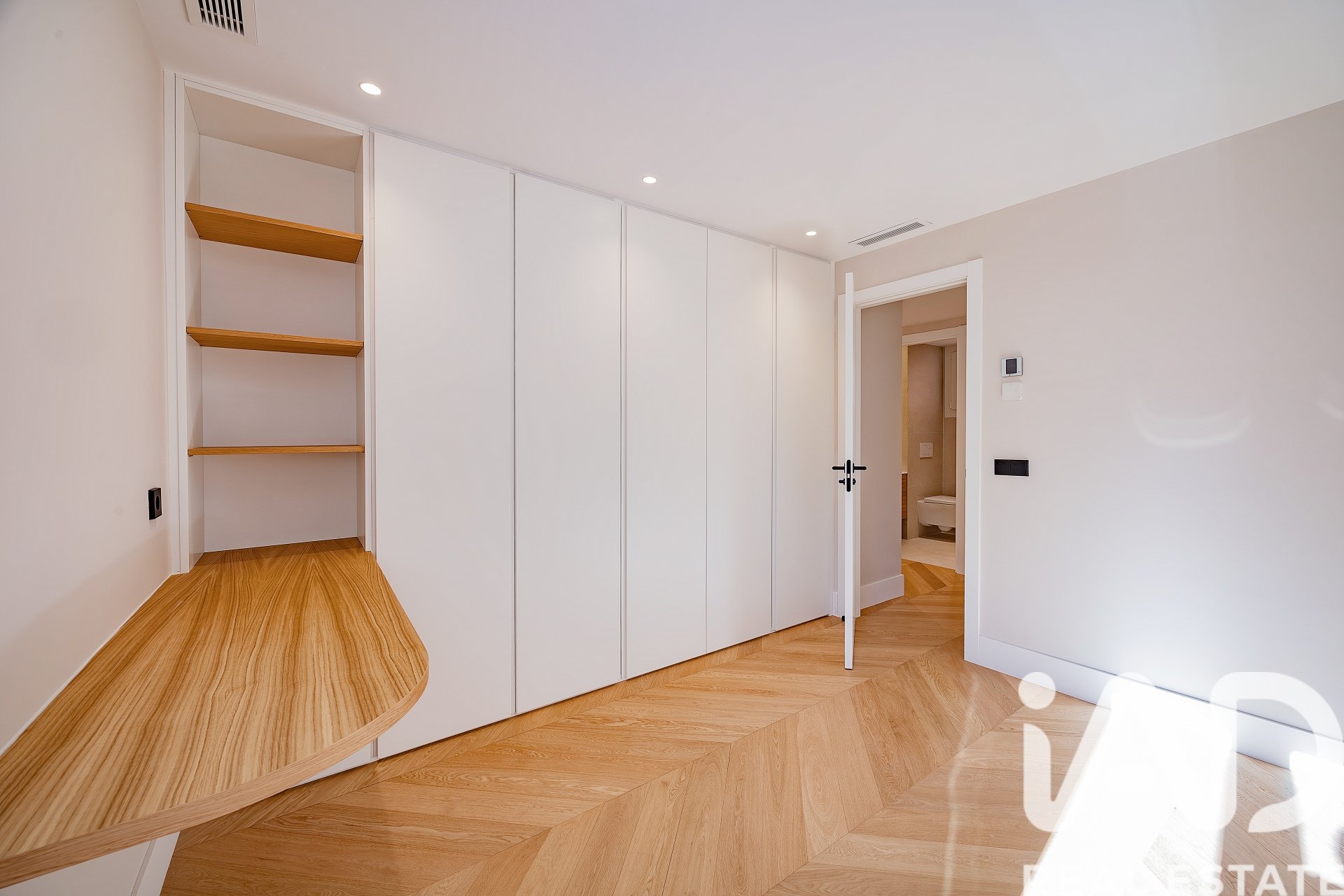 Huoneisto Madrid, Espanja 2 makuuhuonetta, 117 m2 No. 188311