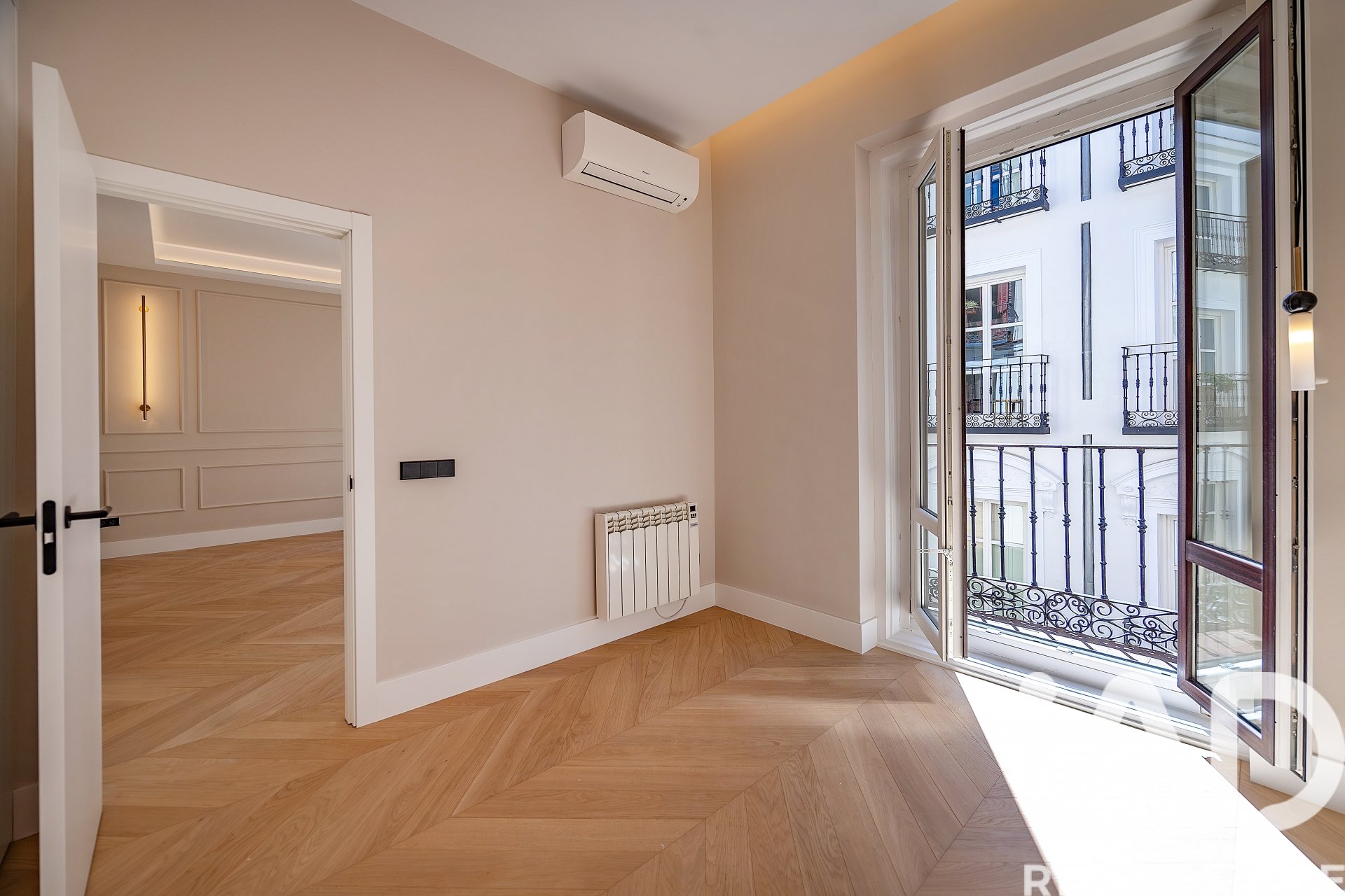 Huoneisto Madrid, Espanja 1 makuuhuone, 54 m2 No. 188316