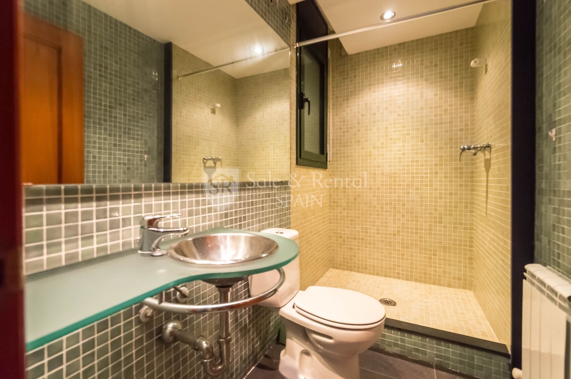 Dom w Lloret de Mar, Girona, Hiszpania 5 sypialni, 247 mkw. nr 166437