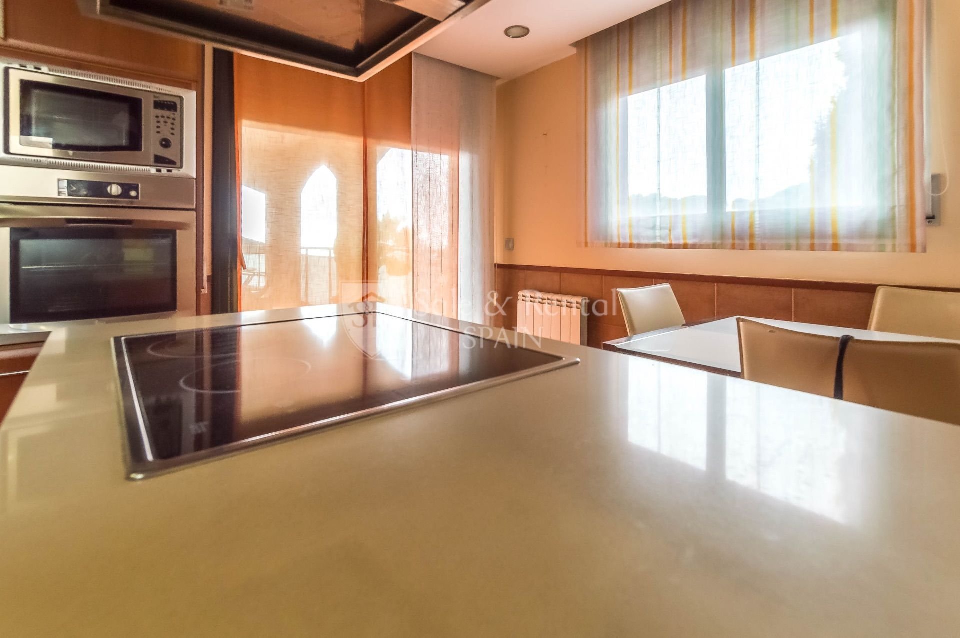 Dom w Lloret de Mar, Girona, Hiszpania 5 sypialni, 247 mkw. nr 166437