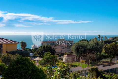 House in Lloret de Mar, Girona, Spanien 5 Schlafzimmer, 210 m2 Nr. 166435