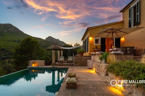 Finca in Andratx, Mallorca, Spain 4 bedrooms, 220 sq.m. No. 191957