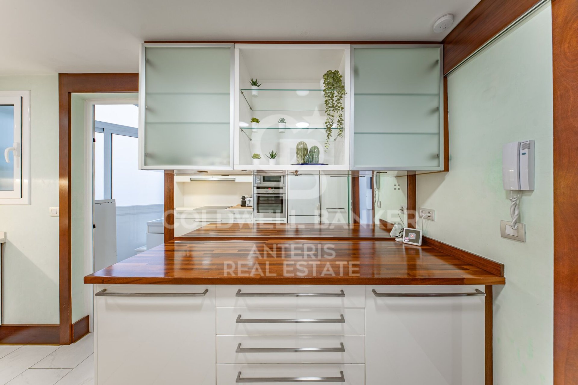 Wohnung in Barcelona, Spanien 2 Schlafzimmer, 121 m2 Nr. 178702