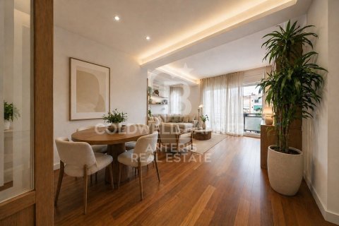 Apartamento en Barcelona, España 2 dormitorios, 121 m2 No. 178702