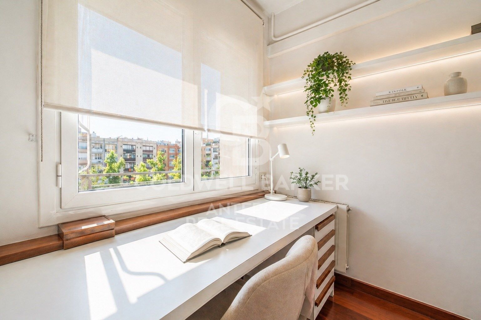 Wohnung in Barcelona, Spanien 2 Schlafzimmer, 121 m2 Nr. 178702