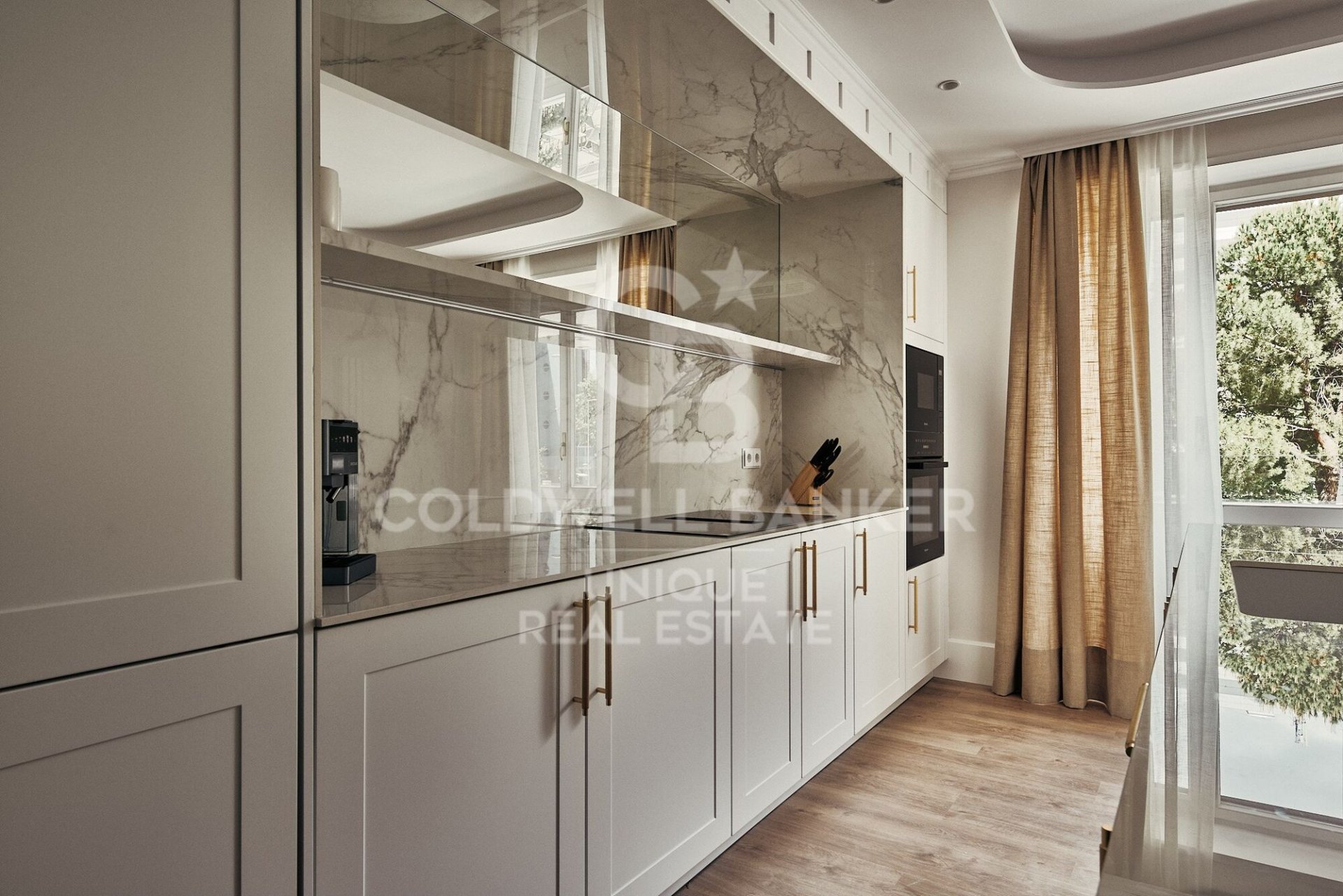 Apartment à Madrid, Espagne 5 chambres, 315 m2 No. 178697