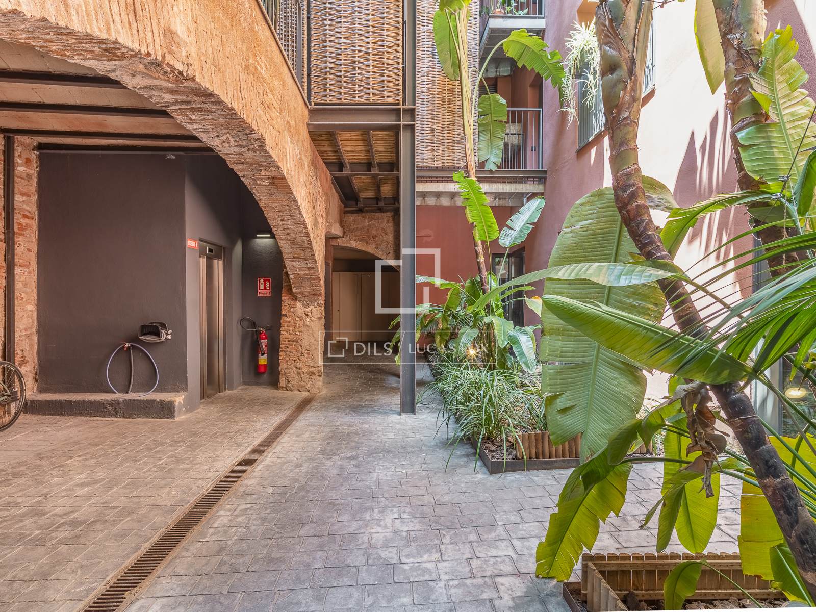 Apartment in Barcelona, Spain 1 bedroom, 47 sq.m. No. 192569