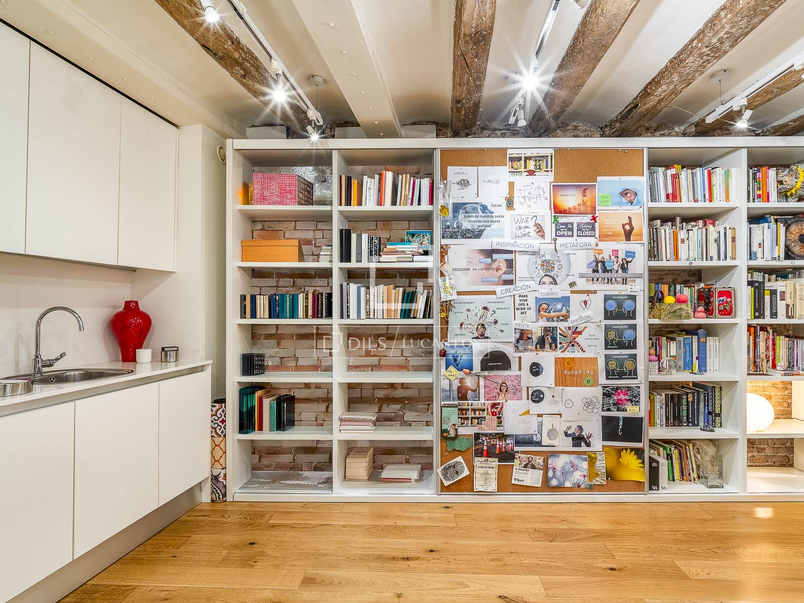 Apartment in Barcelona, Spain 1 bedroom, 47 sq.m. No. 192569