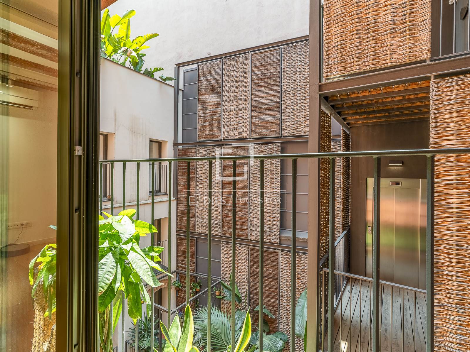Apartment in Barcelona, Spain 1 bedroom, 47 sq.m. No. 192569