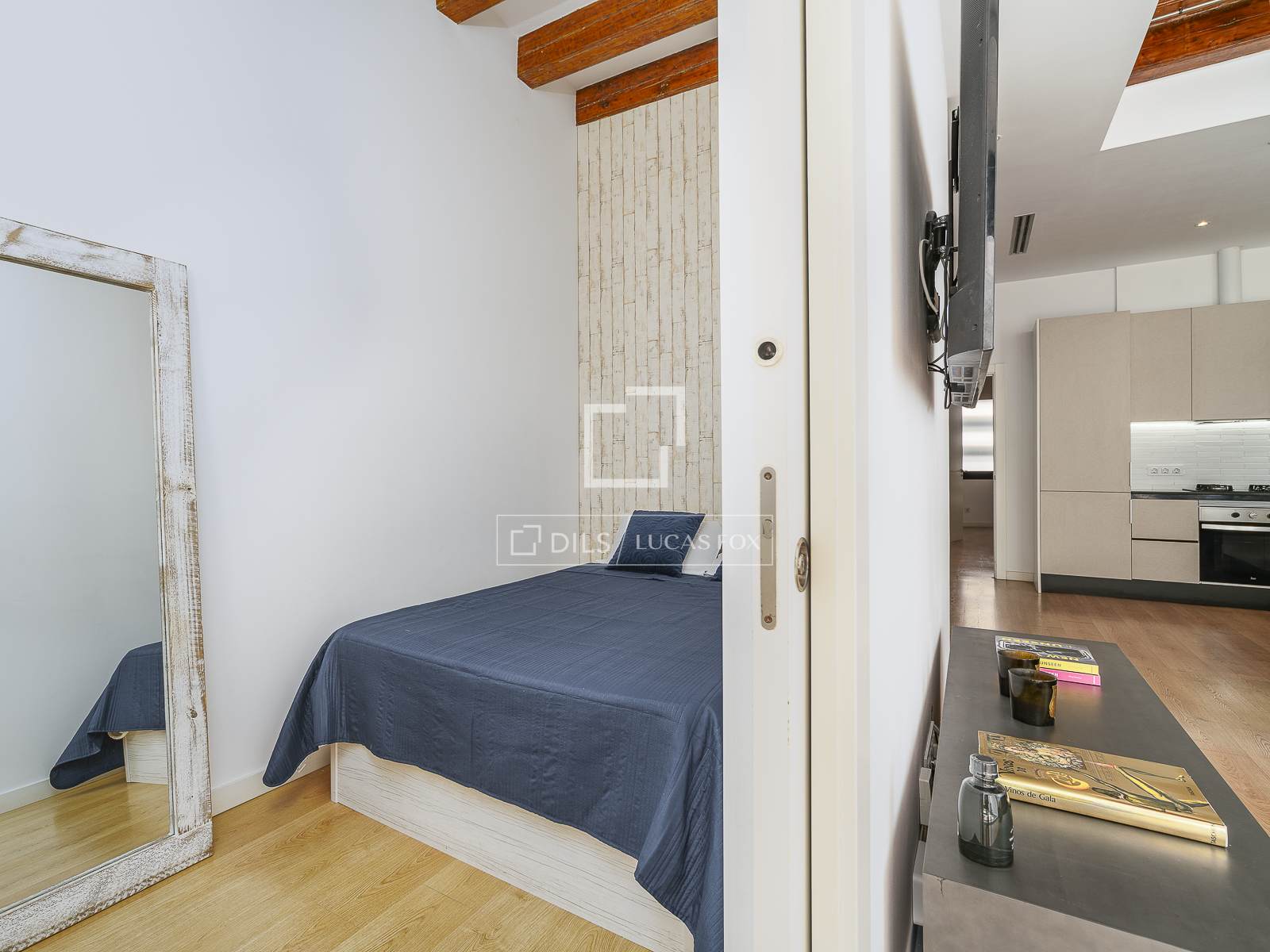 Apartment in Barcelona, Spain 2 bedrooms, 112 sq.m. No. 192567