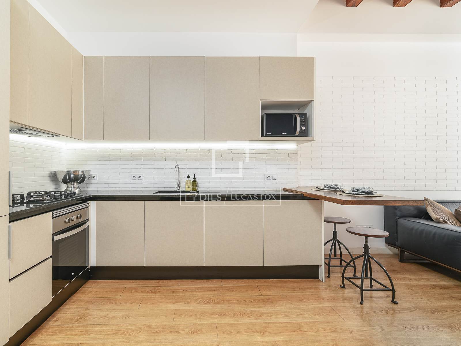 Apartment in Barcelona, Spain 2 bedrooms, 112 sq.m. No. 192567