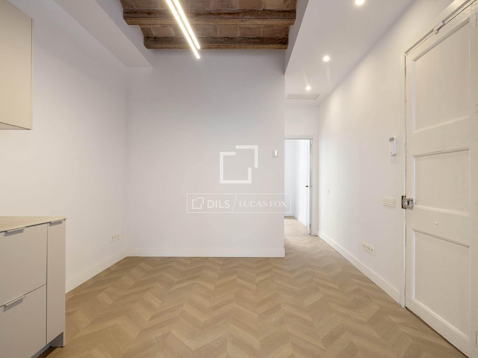 Apartment in Barcelona, Spain 2 bedrooms, 78 sq.m. No. 192571