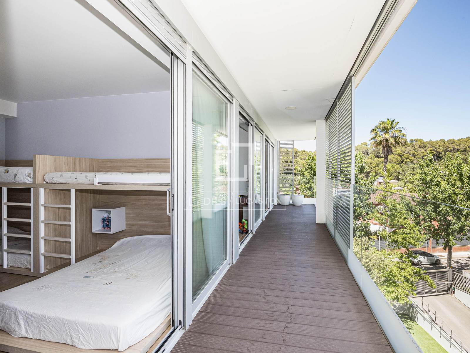 Apartment in Sant Cugat Del Valles, Barcelona, Spain 5 bedrooms, 235 sq.m. No. 192572