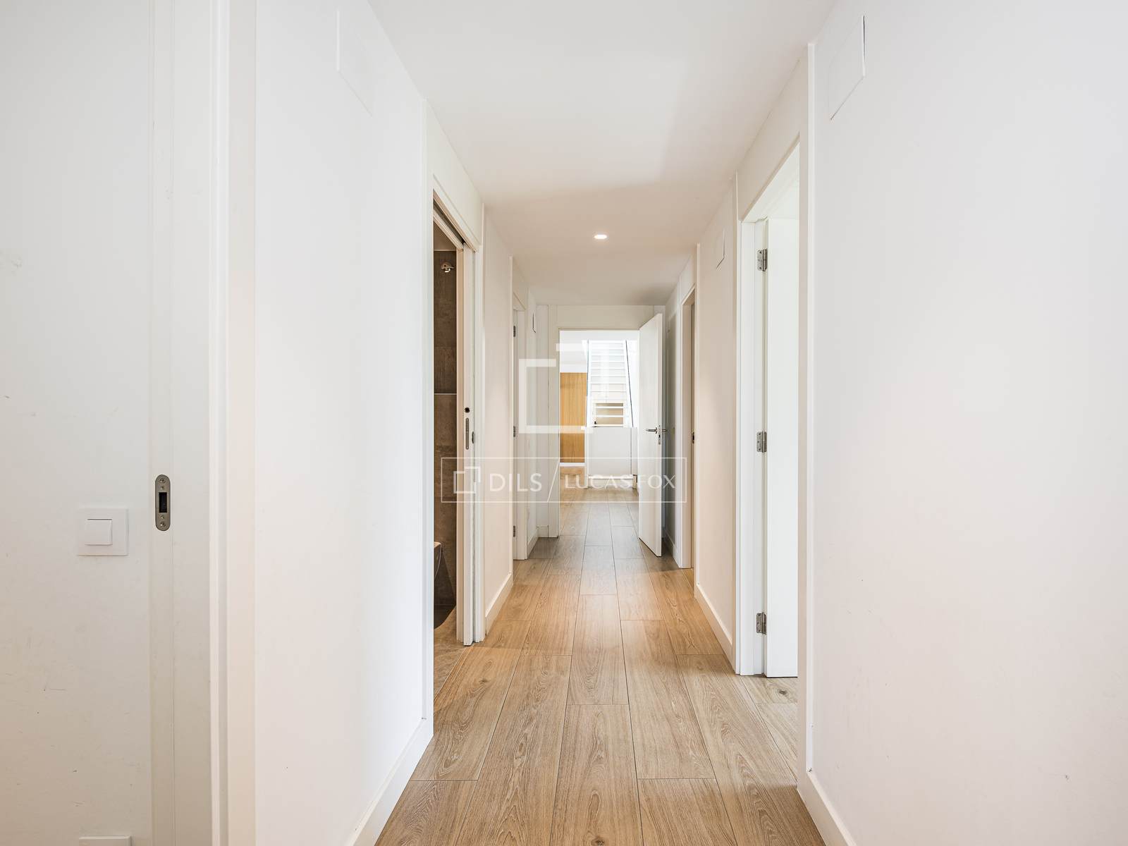 Apartment in Sant Cugat Del Valles, Barcelona, Spain 5 bedrooms, 235 sq.m. No. 192572