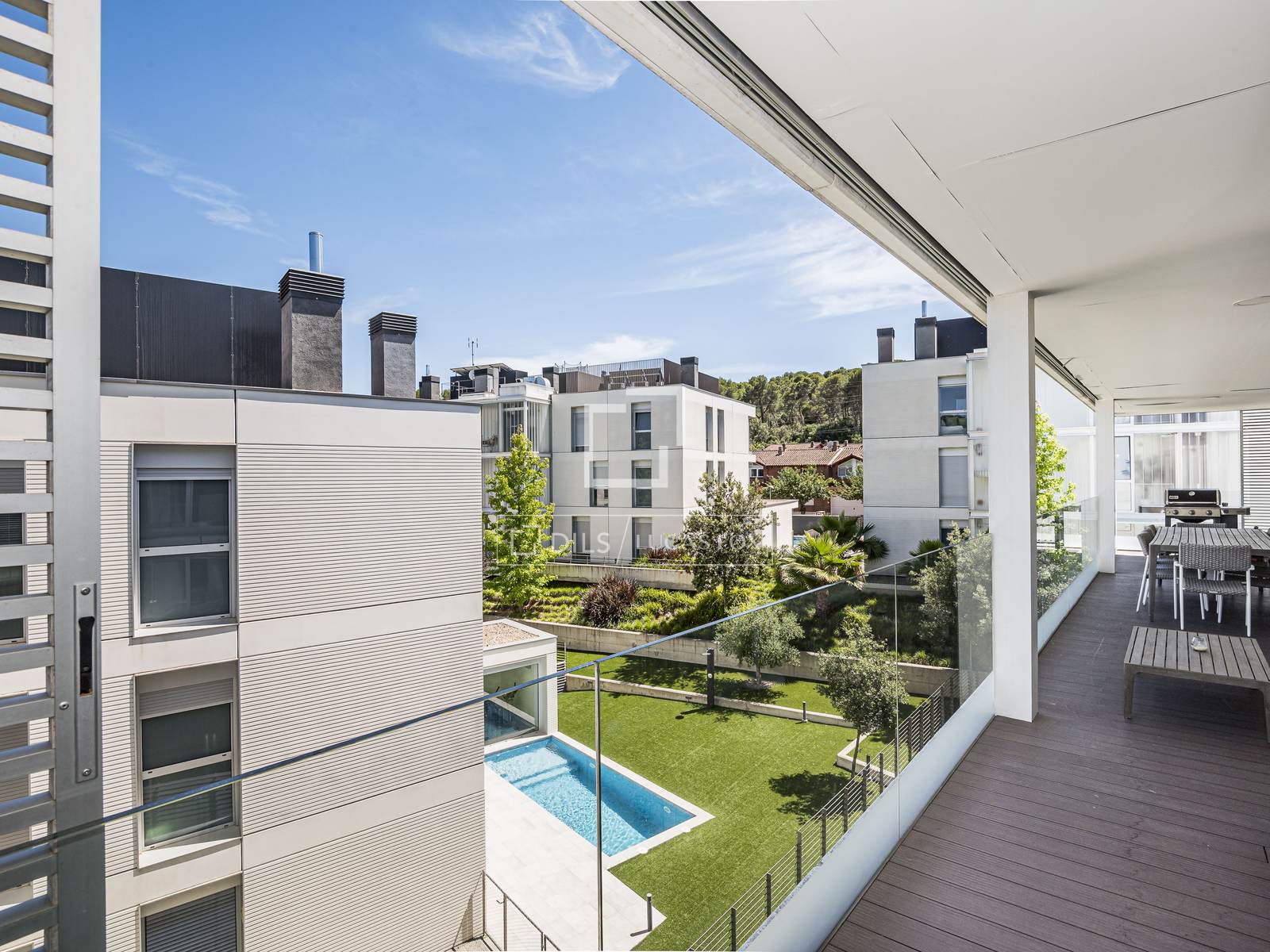 Apartment in Sant Cugat Del Valles, Barcelona, Spain 5 bedrooms, 235 sq.m. No. 192572