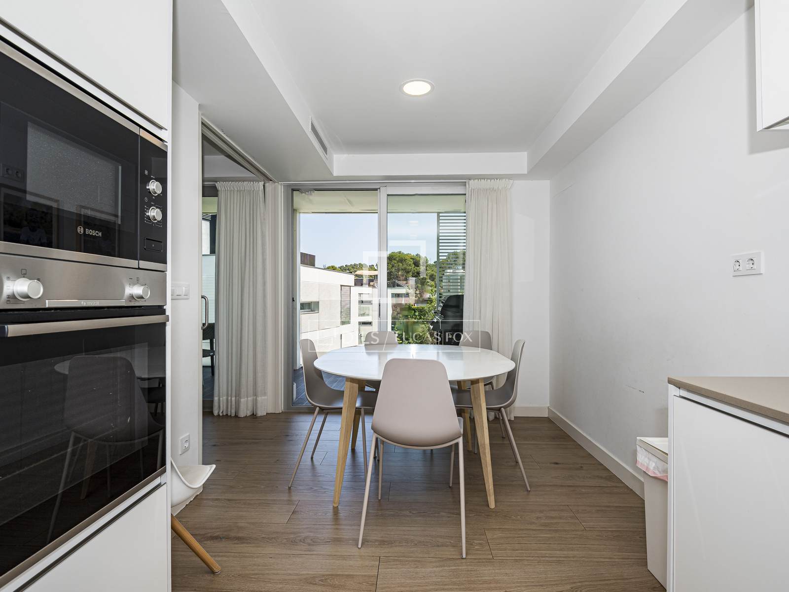 Apartment in Sant Cugat Del Valles, Barcelona, Spain 5 bedrooms, 235 sq.m. No. 192572