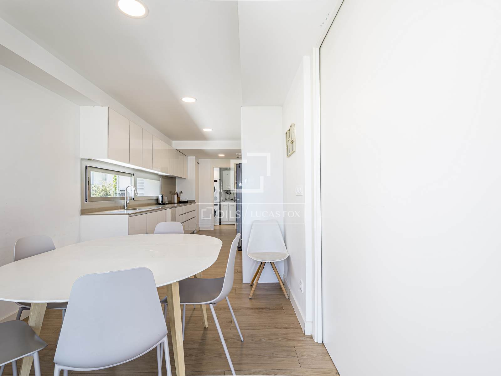 Apartment in Sant Cugat Del Valles, Barcelona, Spain 5 bedrooms, 235 sq.m. No. 192572