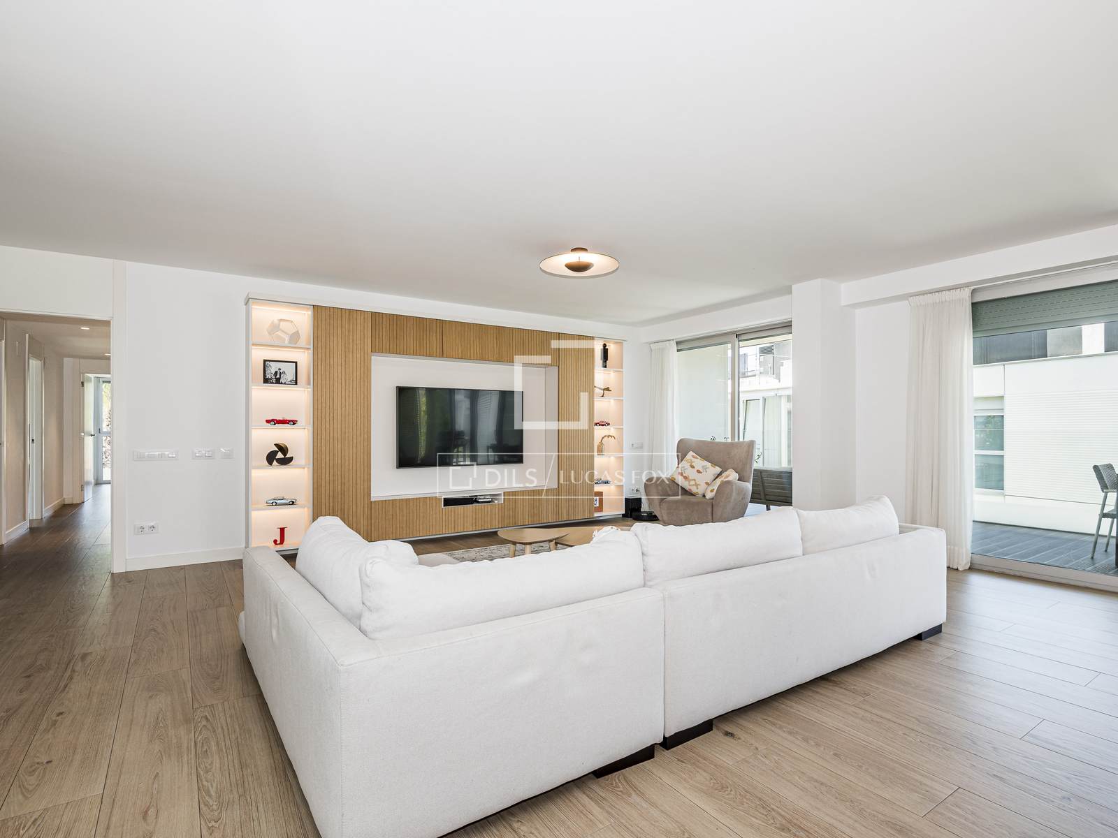 Apartment in Sant Cugat Del Valles, Barcelona, Spain 5 bedrooms, 235 sq.m. No. 192572