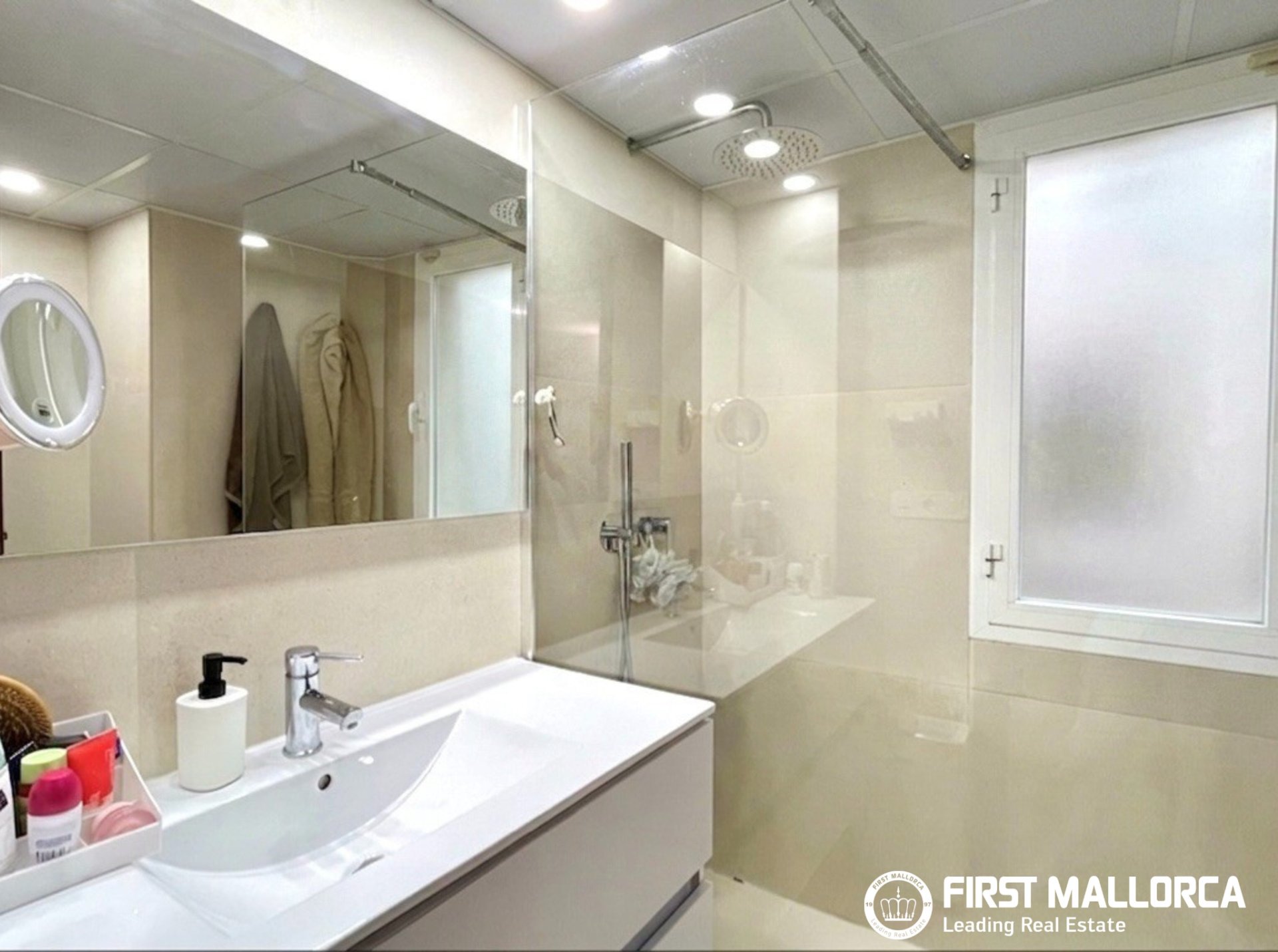 Huoneisto Bendinat, Mallorca, Espanja 4 makuuhuonetta, 150 m2 No. 171996
