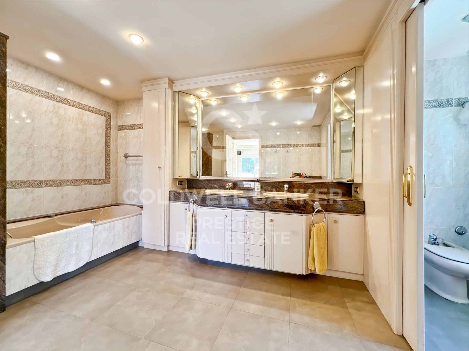 Villa in Sitges, Barcelona, Spain 6 bedrooms, 760 sq.m. No. 159157
