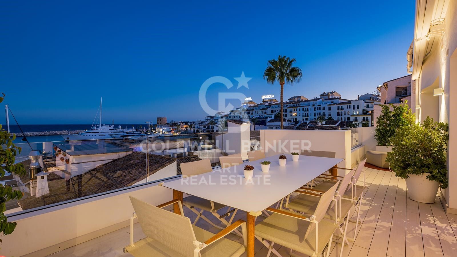 Lägenhet i Marbella, Malaga, Spanien 3 sovrum, 274 kvm. Nr. 158056