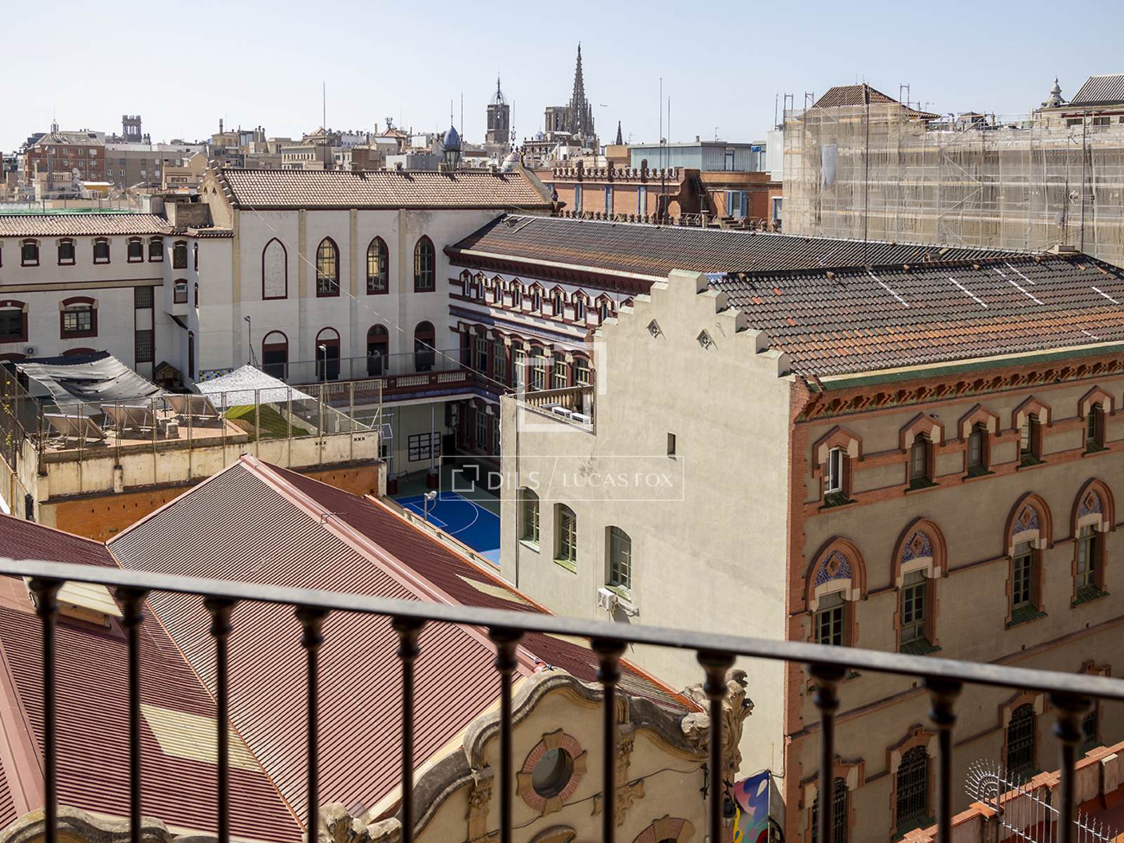 Wohnung in Barcelona, Spanien 3 Schlafzimmer, 183 m2 Nr. 192699