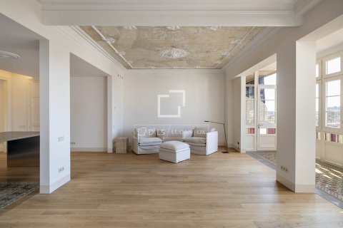 Dzīvoklis Barcelona, Spānijā 3 istabas, 183 m2 Nr. 192699