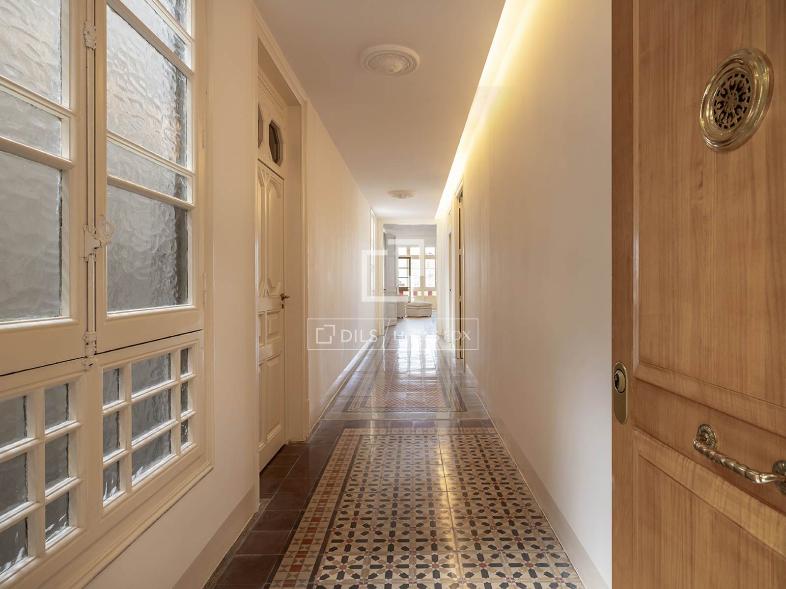 Wohnung in Barcelona, Spanien 3 Schlafzimmer, 183 m2 Nr. 192699