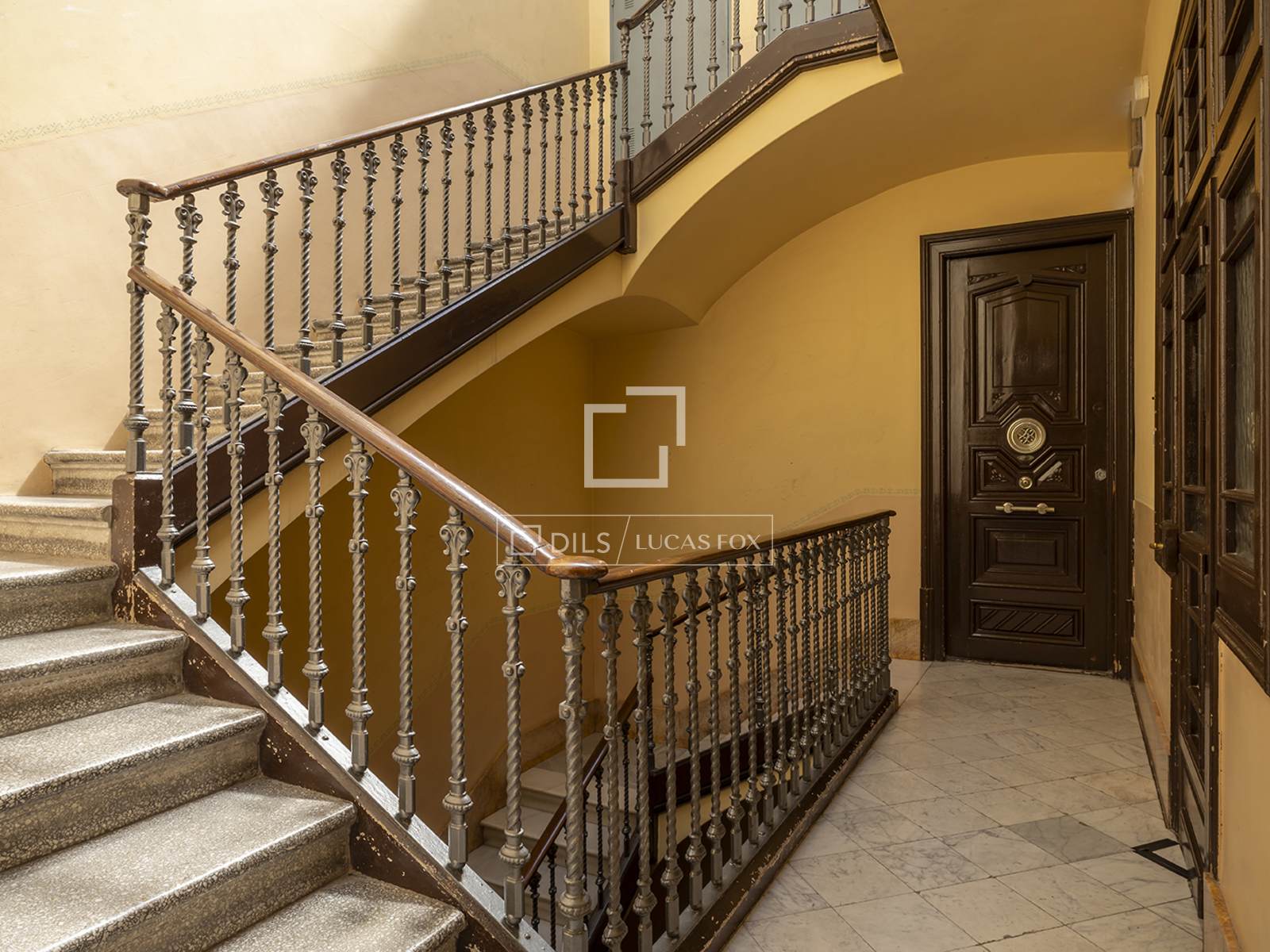 Wohnung in Barcelona, Spanien 3 Schlafzimmer, 183 m2 Nr. 192699