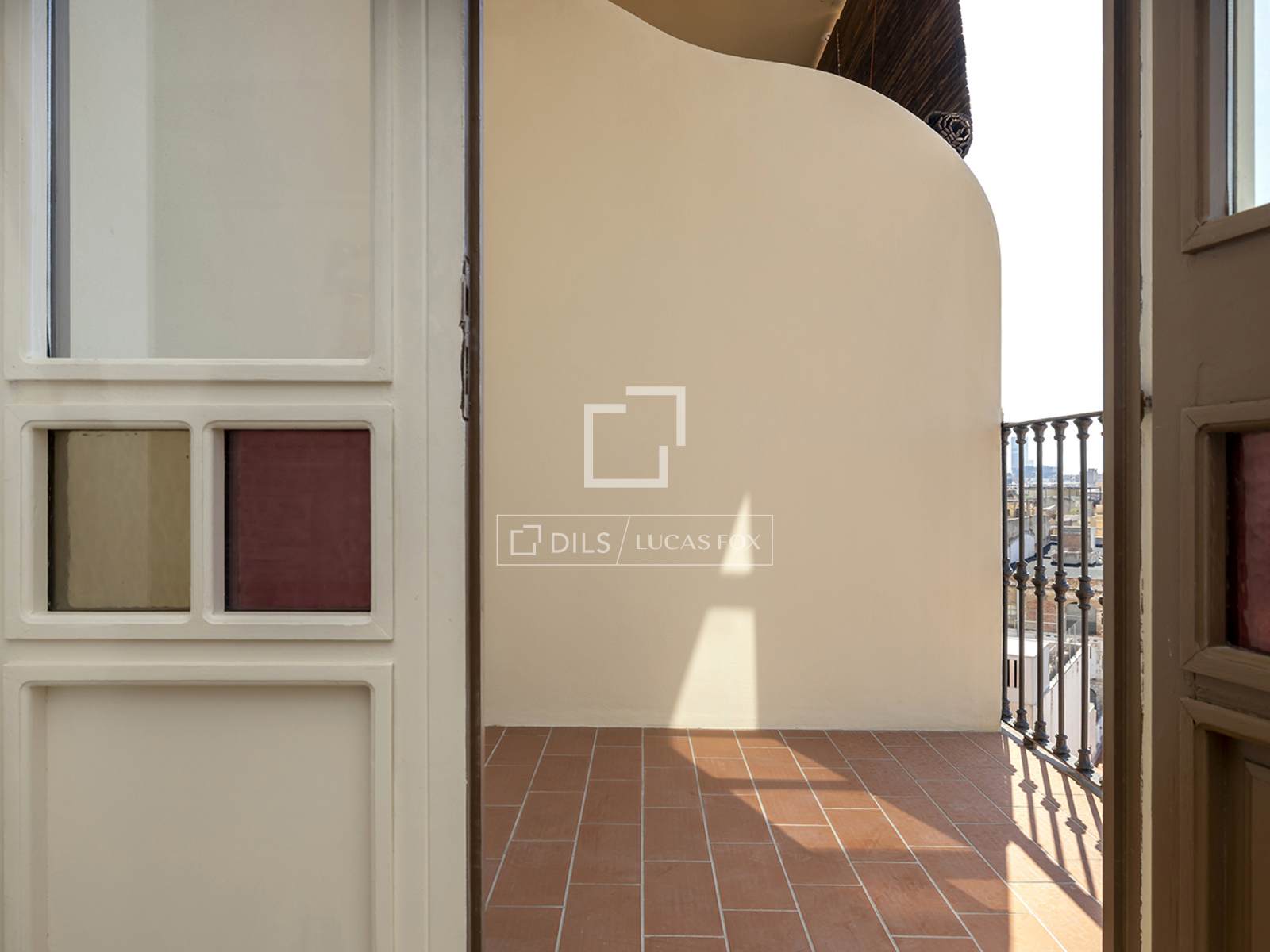 Wohnung in Barcelona, Spanien 3 Schlafzimmer, 183 m2 Nr. 192699