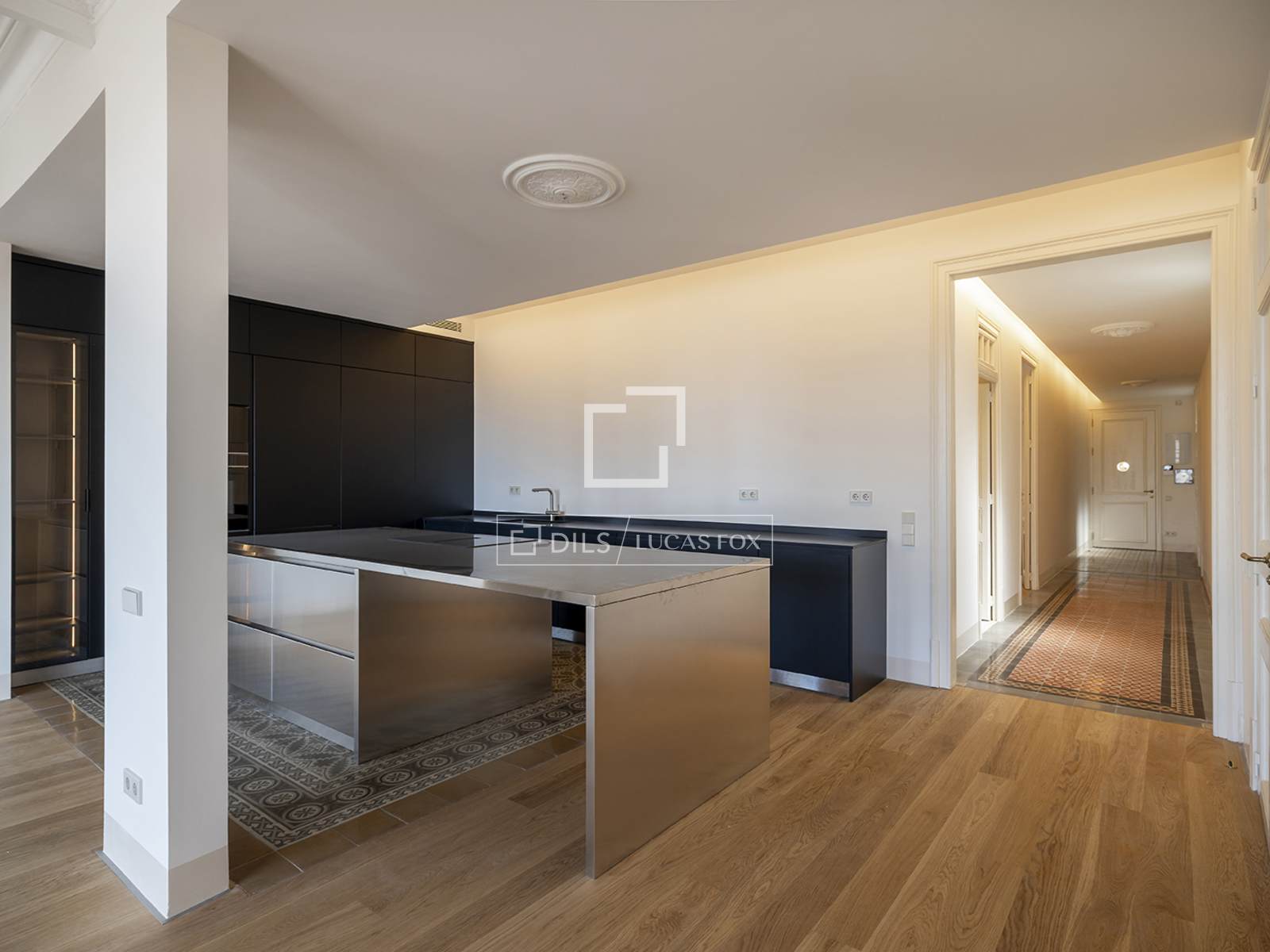 Wohnung in Barcelona, Spanien 3 Schlafzimmer, 183 m2 Nr. 192699