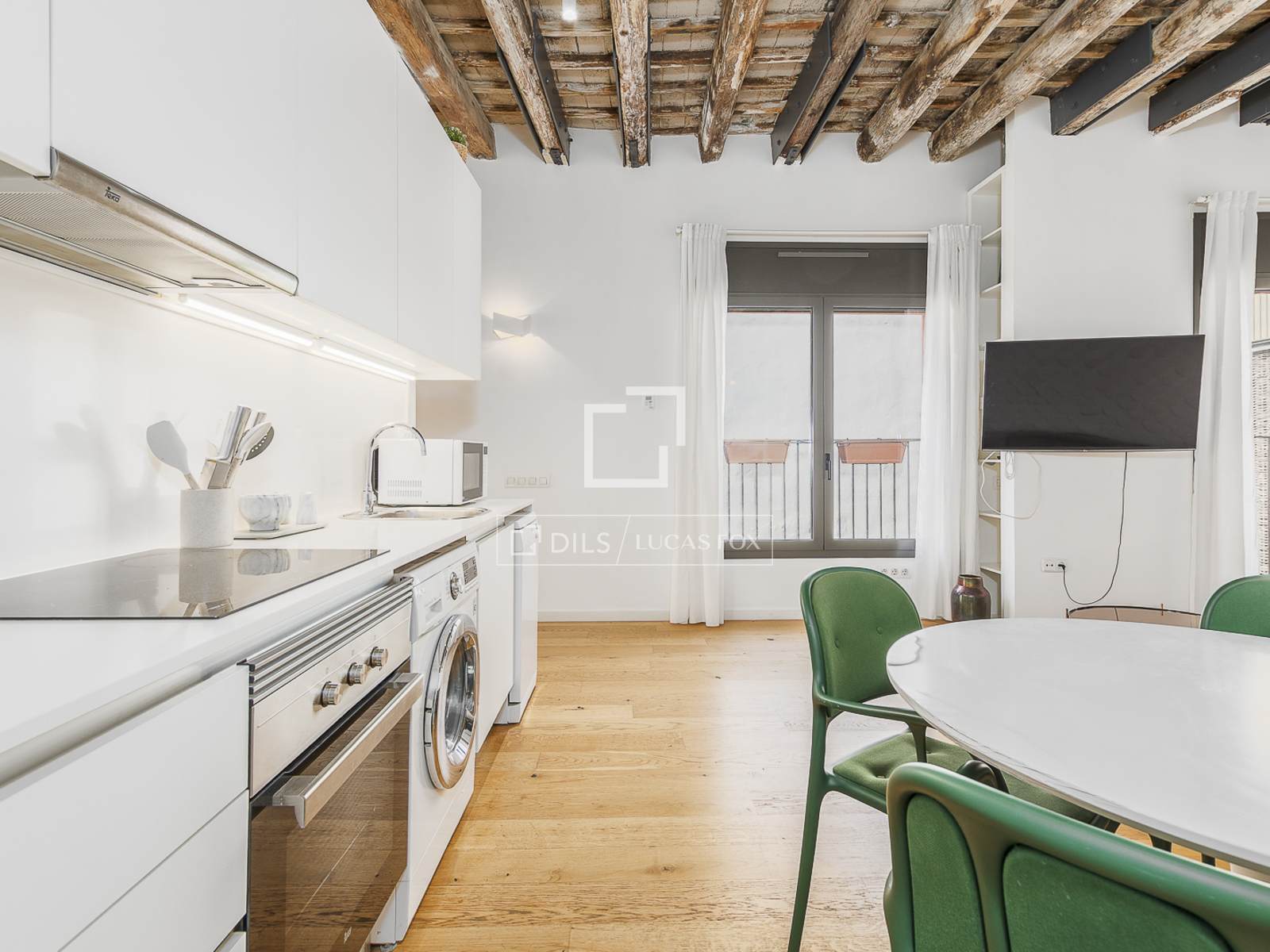 Dzīvoklis Barcelona, Spānijā 2 istabas, 74 m2 Nr. 192697