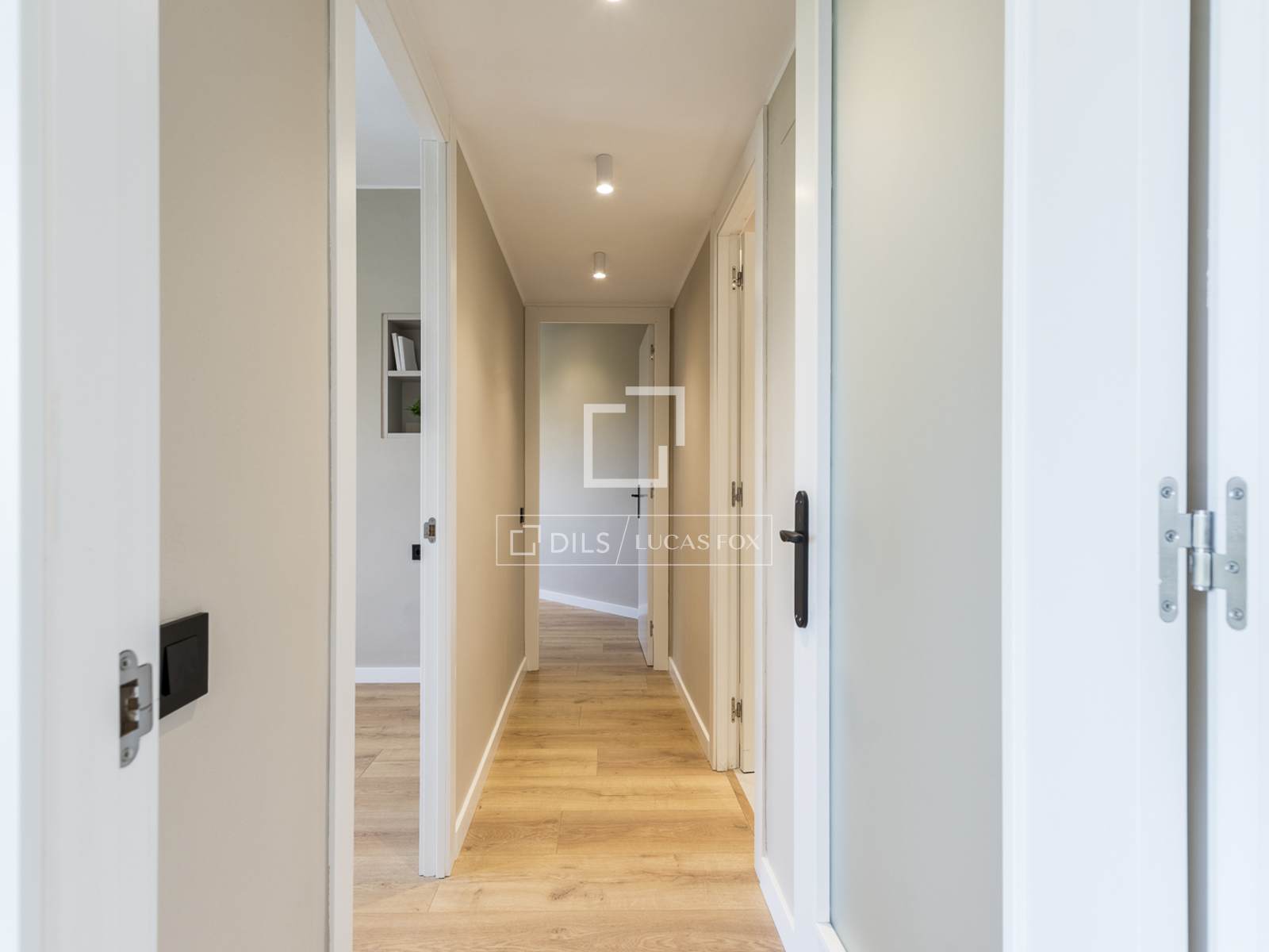 Wohnung in Barcelona, Spanien 4 Schlafzimmer, 100 m2 Nr. 192695