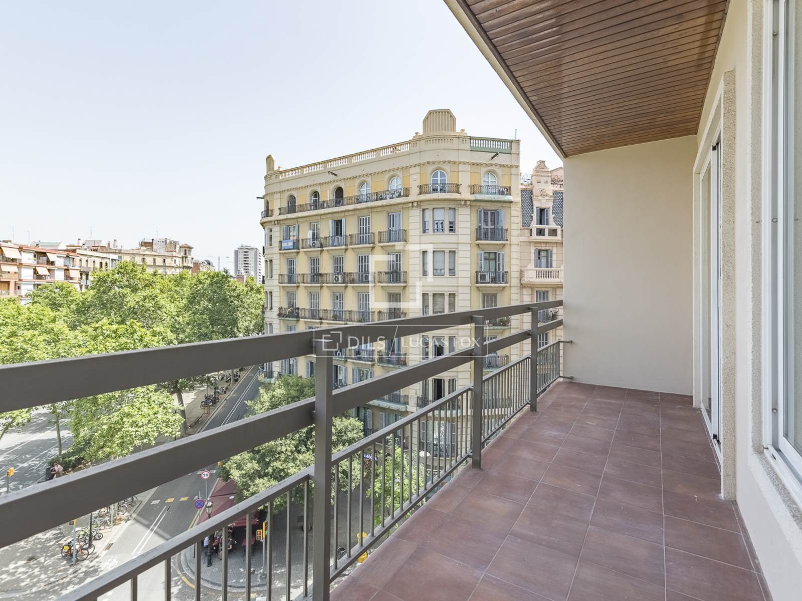 Wohnung in Barcelona, Spanien 4 Schlafzimmer, 100 m2 Nr. 192695