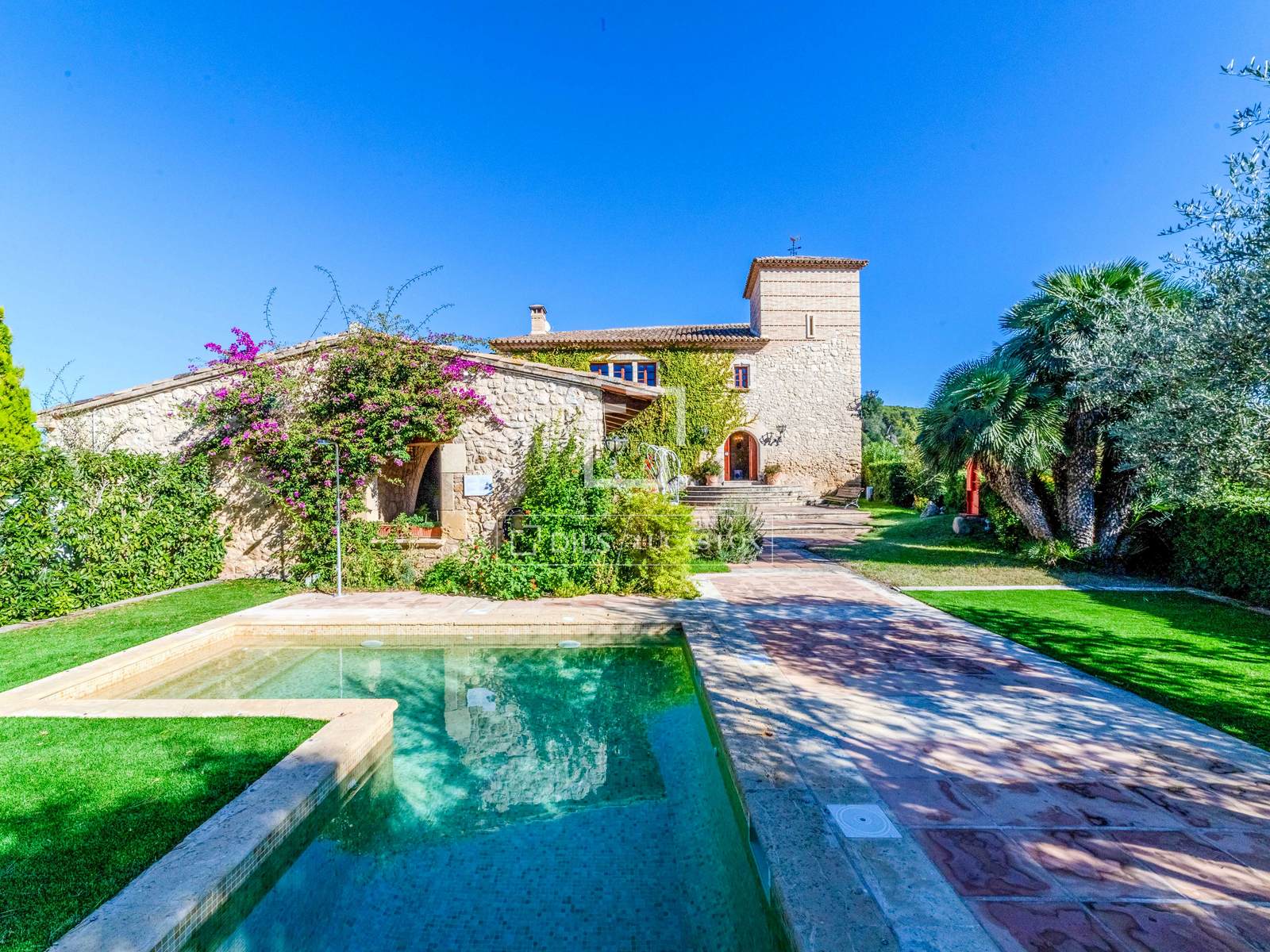 Finca Sitges, Barcelona, Spānijā 7 istabas, 693 m2 Nr. 192696
