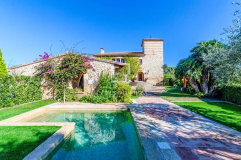 Finca Sitges, Barcelona, Spānijā 7 istabas, 693 m2 Nr. 192696