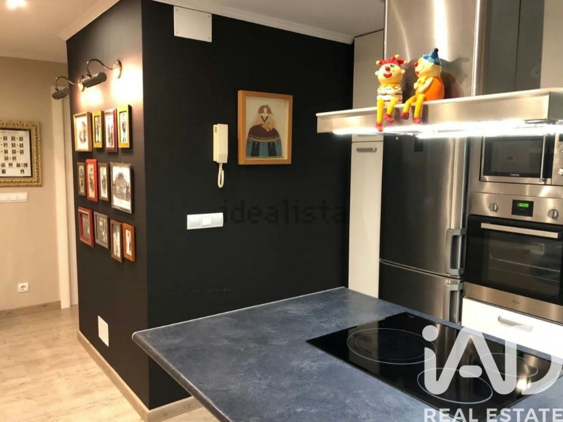 Apartment in Donostia-San Sebastian, Gipuzkoa, Spain 2 bedrooms, 65 sq.m. No. 188444