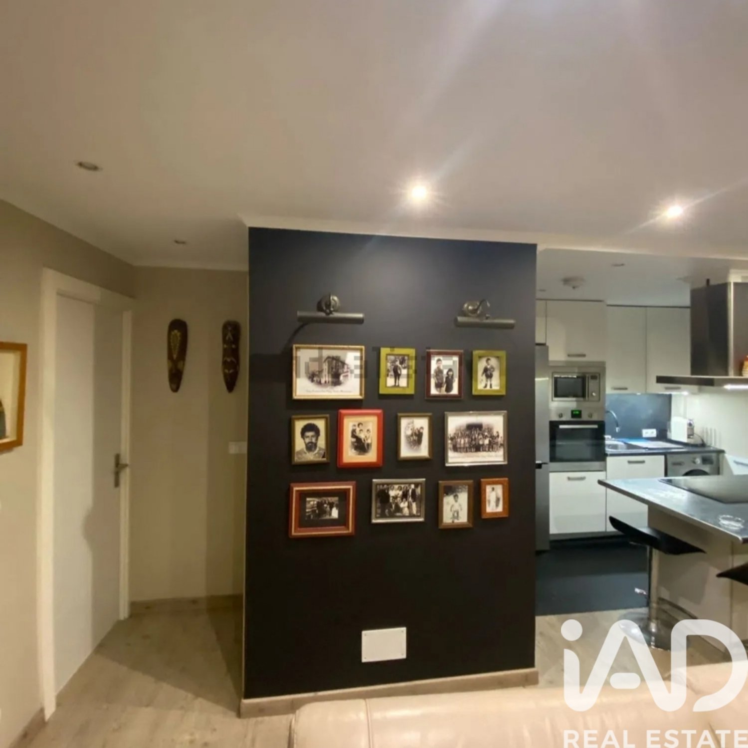 Apartment in Donostia-San Sebastian, Gipuzkoa, Spain 2 bedrooms, 65 sq.m. No. 188444