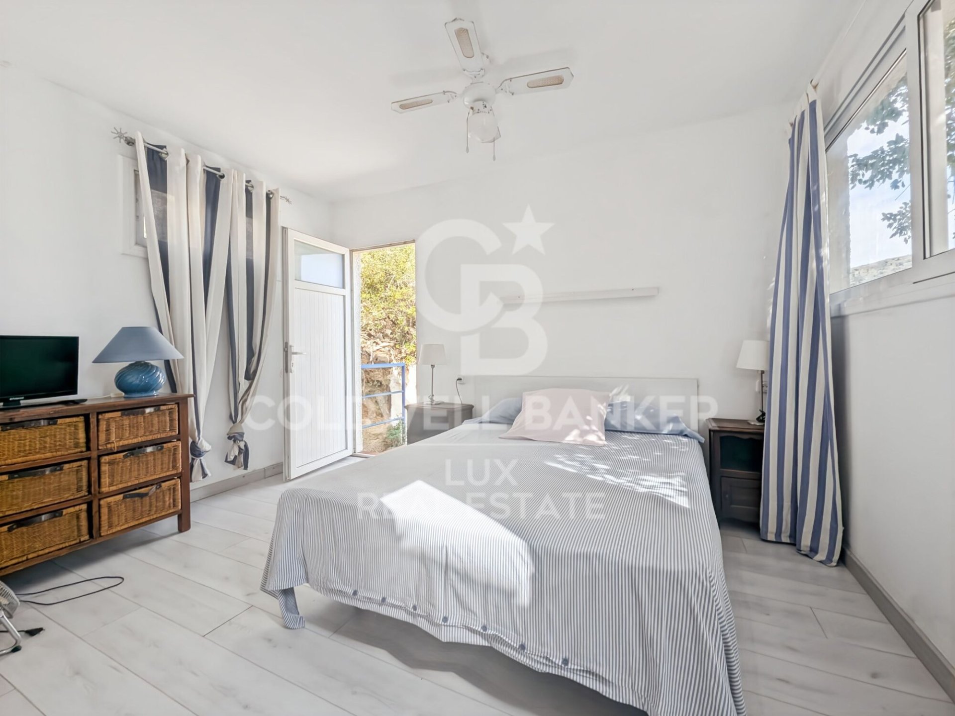 Villa Roses, Girona, Spānijā 4 istabas, 124 m2 Nr. 157808