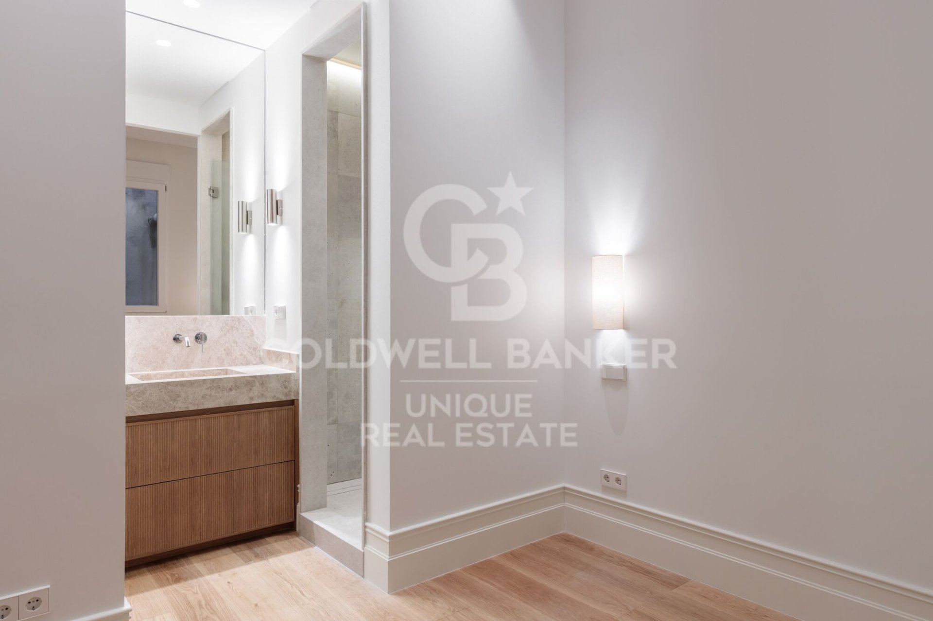 Huoneisto Madrid, Espanja 3 makuuhuonetta, 174 m2 No. 157806