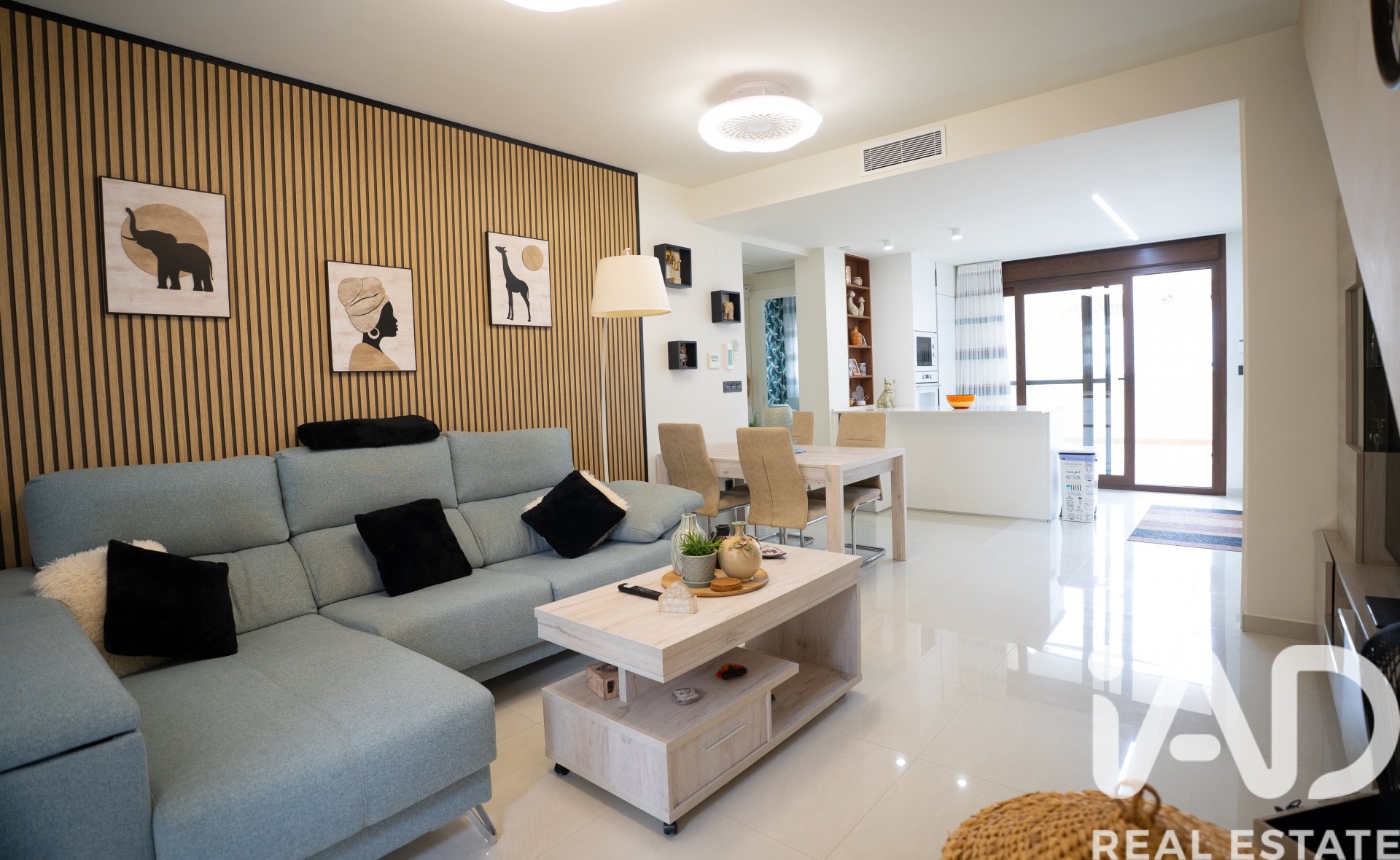 Lägenhet i Torrevieja, Alicante, Spanien 2 sovrum, 63 kvm. Nr. 172537
