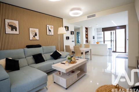 Appartamento a Torrevieja, Alicante, Spagna 2 camere da letto, 63 mq. N° 172537