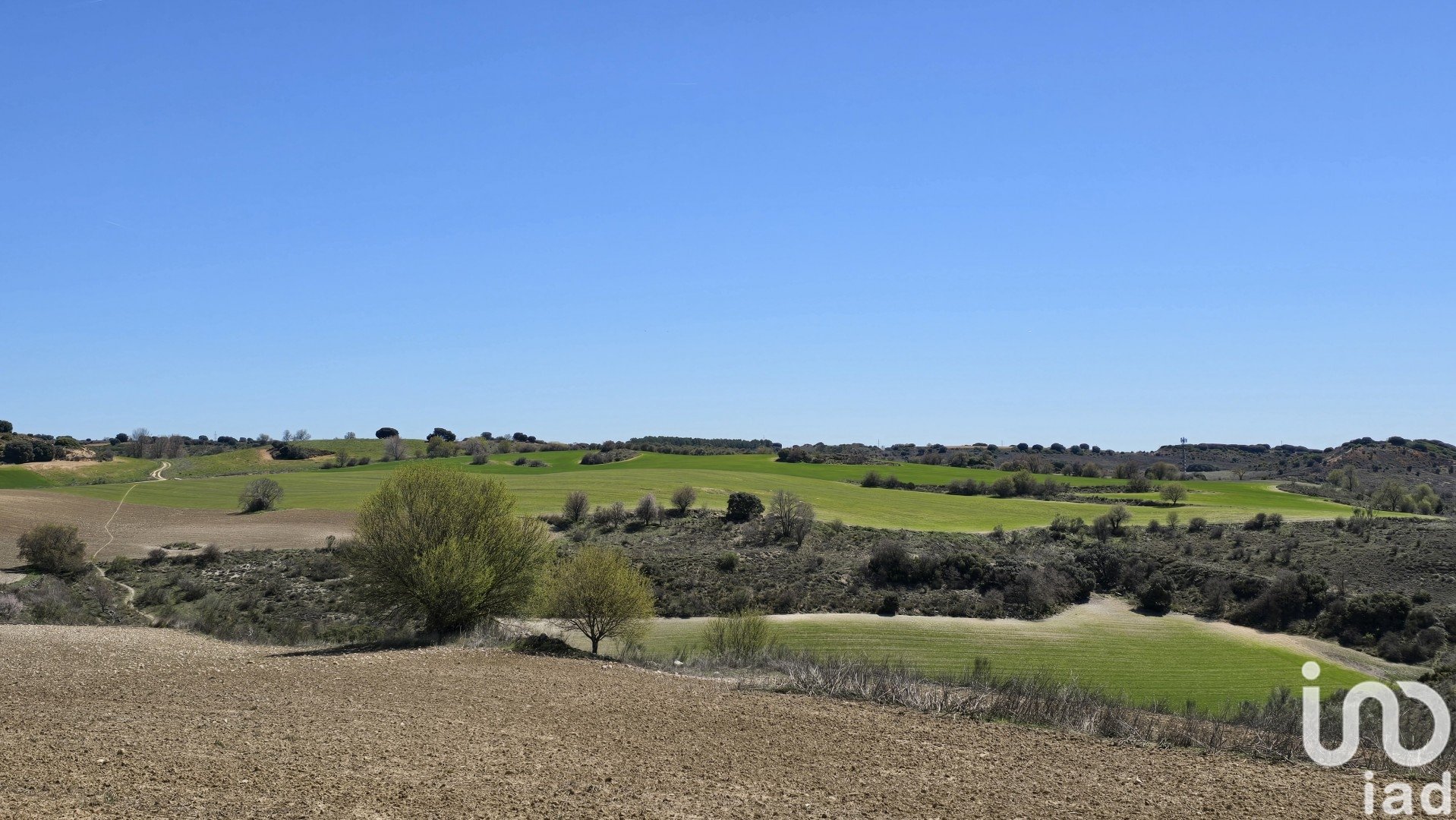 Tontti Los Santos de la Humosa, Madrid, Espanja 49315 m2 No. 185938