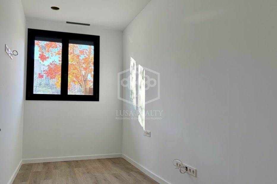 Apartment in Girona, Spain 3 bedrooms, 140 sq.m. No. 144382