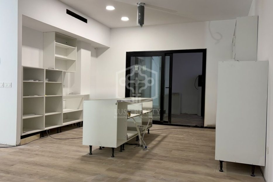 Apartment in Girona, Spain 3 bedrooms, 140 sq.m. No. 144382