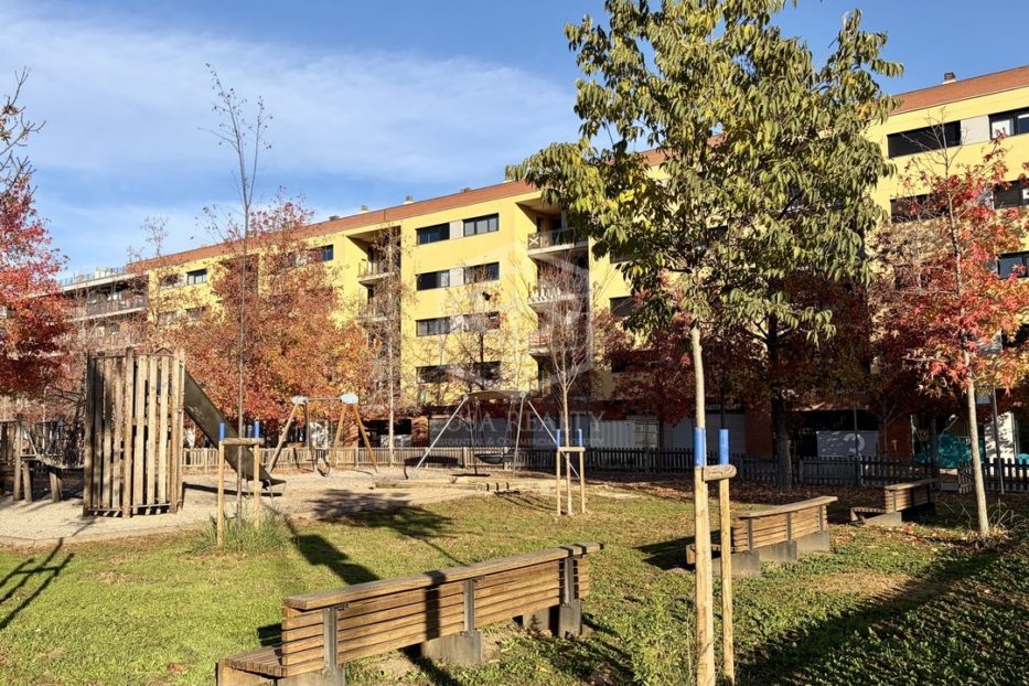 Apartment in Girona, Spain 3 bedrooms, 140 sq.m. No. 144382