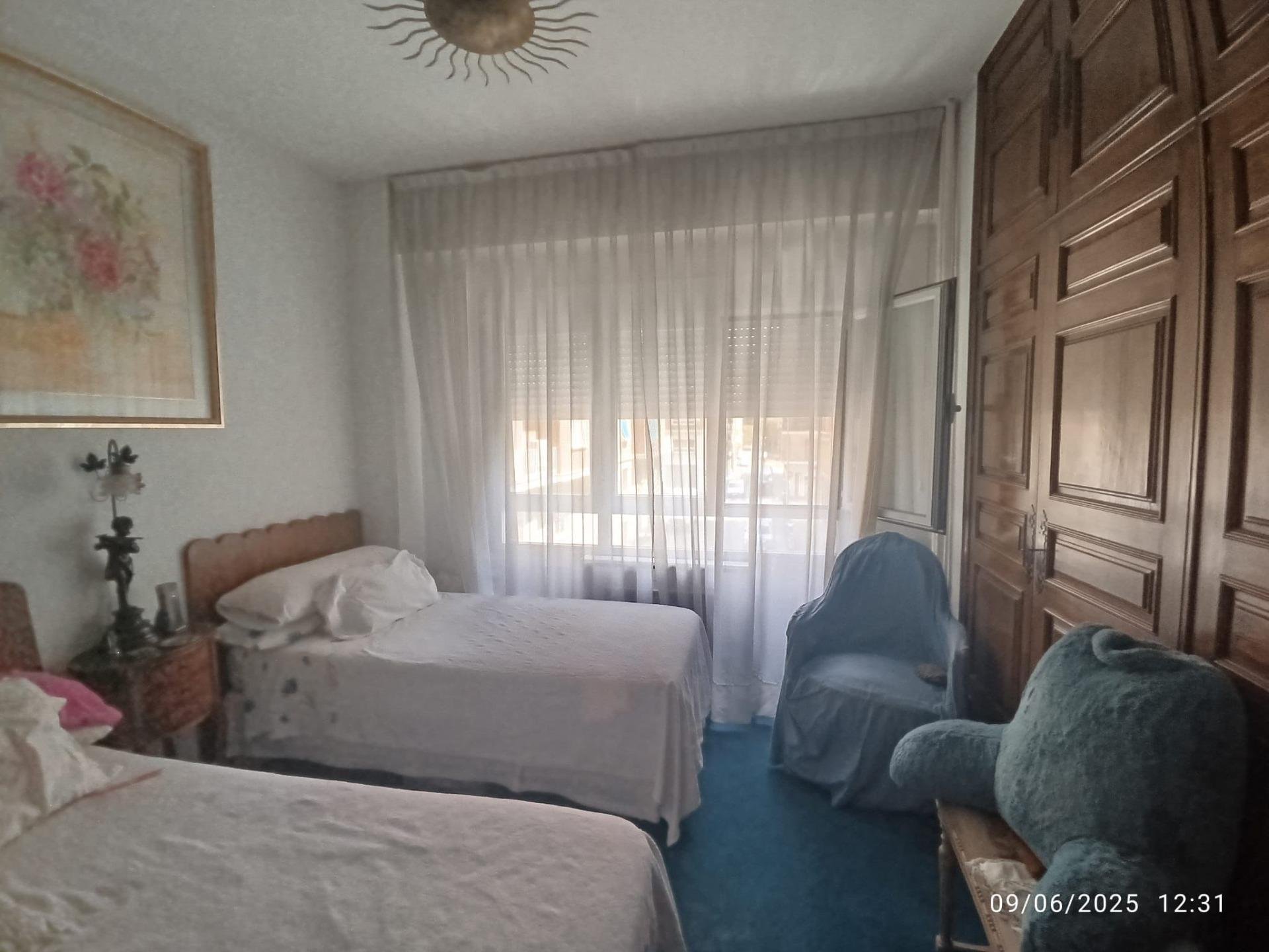 Huoneisto Madrid, Espanja 2 makuuhuonetta, 133 m2 No. 177550