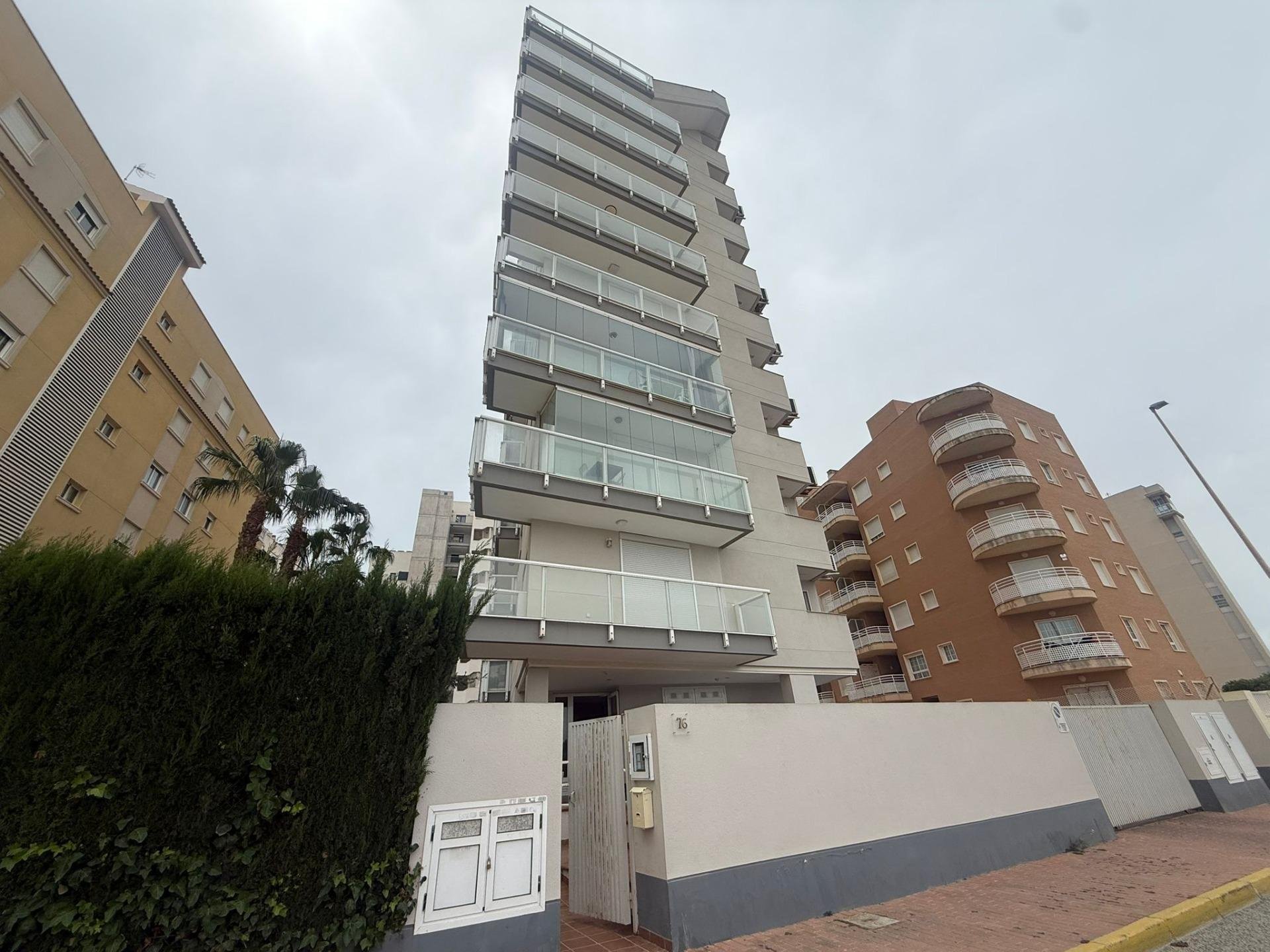 Appartamento a Guardamar del Segura, Alicante, Spagna 2 camere da letto, 74 mq. N° 177549